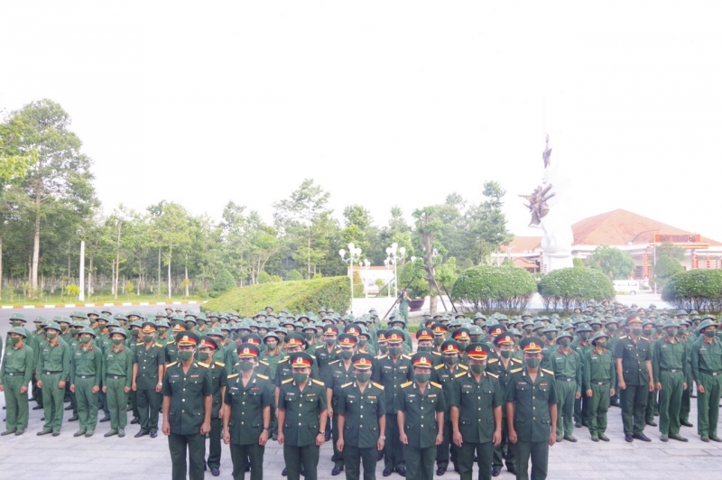 Trung đoàn 5, Sư đoàn 5: Dâng hương tại Nhà tưởng niệm Chủ tịch Hồ Chí Minh