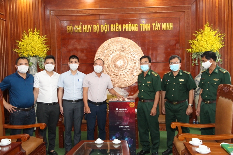 Ban Dân vận cần huy động mọi nguồn lực chung tay phòng chống Covid-19