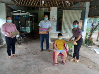 Xã Tân Lập huyện Tân Biên: Thăm, tặng quà cho các nạn nhân chất độc da cam/dioxin
