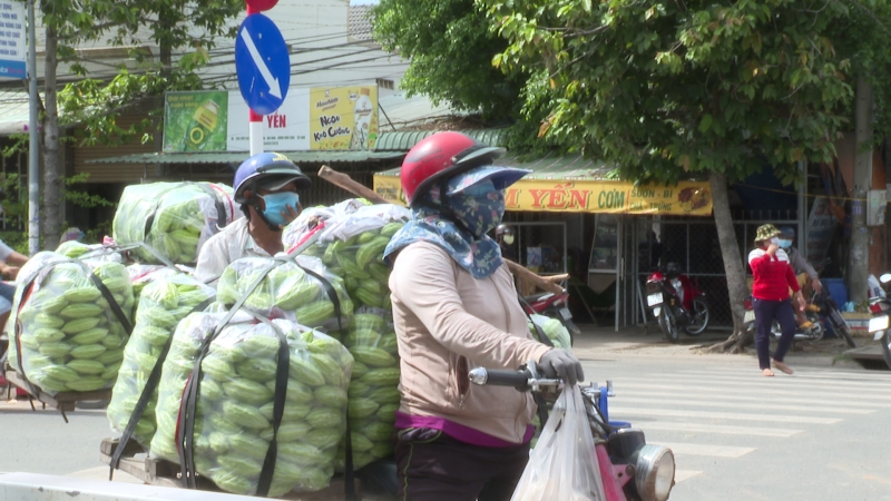 Hỗ trợ kết nối tiêu thụ nông sản cho nông dân