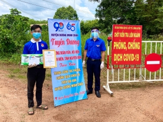Huyện Dương Minh Châu: Tuyên dương gương đoàn viên, hội viên tiêu biểu trong công tác phòng, chống dịch Covid-19