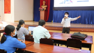 Sở Thông tin và Truyền thông: Tập huấn quản lý xét nghiệm Covid-19 cho tình nguyện viên trên địa bàn huyện Gò Dầu