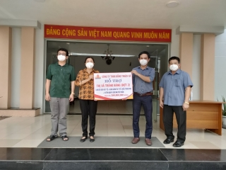 Thị xã Trảng Bàng tiếp nhận 10 tấn gạo cùng hàng ngàn vật tư y tế hỗ trợ công tác phòng, chống dịch Covid-19