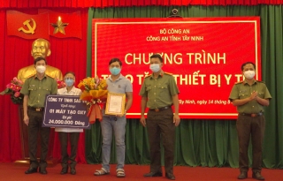 Công ty TNHH Sao Việt: Hỗ trợ thiết bị y tế cho Công an Tây Ninh