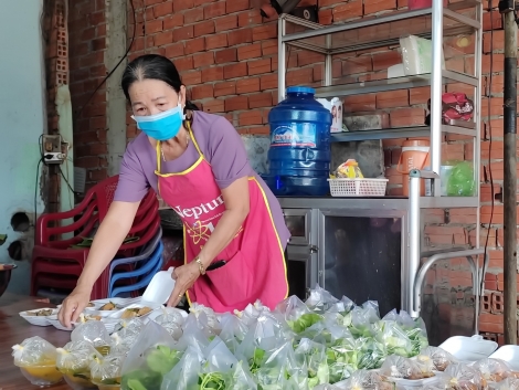 Lan toả yêu thương