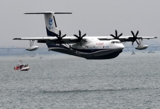 Trung Quốc chuẩn bị ra mắt thủy phi cơ lớn nhất thế giới