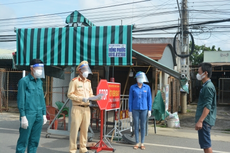 Tích cực tham gia công tác phòng, chống dịch Covid-19