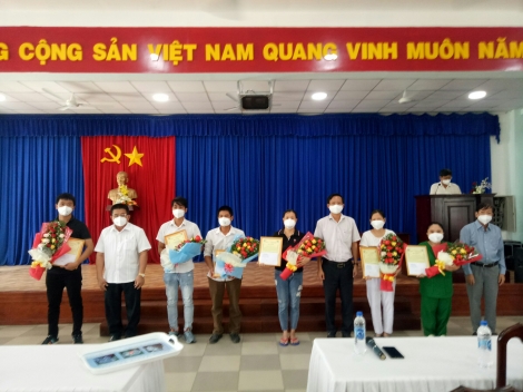 Tổ chức lễ tiễn đoàn y tế Bắc Giang hoàn thành công tác hỗ trợ phòng, chống dịch