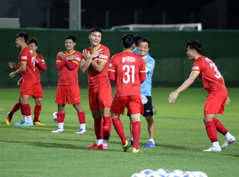 Thành Chung: 'Đấu Trung Quốc, tuyển Việt Nam cần tinh thần thoải mái'