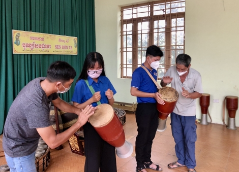 Tìm hiểu Di sản văn hóa phi vật thể quốc gia múa trống Chhay-dăm