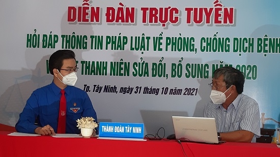 Tổ chức Diễn đàn trực tuyến hỏi đáp thông tin pháp luật