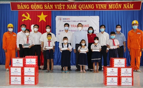 Điểm tin địa phương