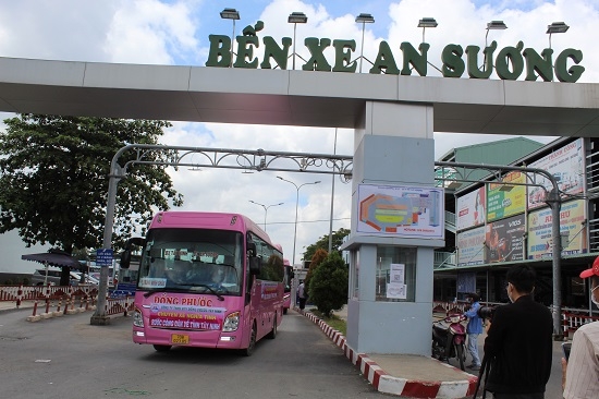 Tây Ninh: Nhiều đơn vị được phép tham gia vận chuyển người đi cách ly tập trung, người hoàn thành cách ly, người điều trị khỏi bệnh xuất viện