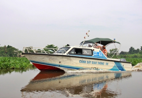 Tăng cường kiểm tra, xử lý các vi phạm quy định về quản lý, khai thác cảng, bến thuỷ nội địa