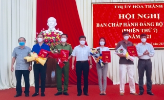 Hội nghị Ban Chấp hành Đảng bộ thị xã Hoà Thành lần thứ 7