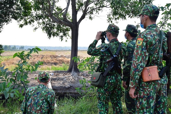 Bảo vệ bình yên vùng biên giới