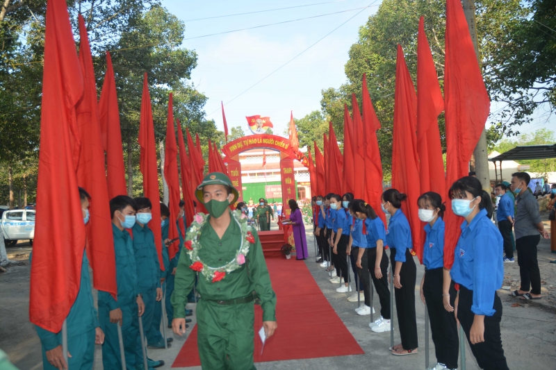 Khơi dậy niềm tự hào trước ngày hội tòng quân