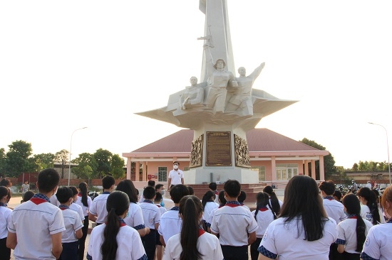 Điểm tin đia phương