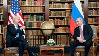 Tổng thống Mỹ - Nga sắp điện đàm về khủng hoảng Ukraine