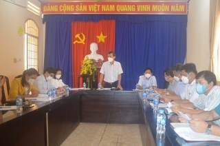 HĐND thị xã Hòa Thành: Giám sát công tác hỗ trợ người mắc Covid-19 tại xã Trường Đông