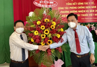 Kỷ niệm ngày thầy thuốc Việt Nam và tổng kết công tác y tế năm 2021