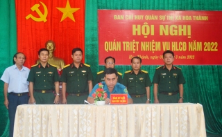 Ban Chỉ huy Quân sự thị xã Hòa Thành: Quán triệt nhiệm vụ huấn luyện chiến đấu năm 2022