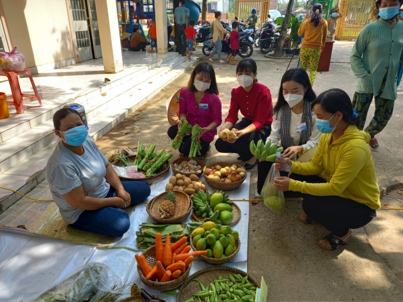 Tân Biên Tổ chức phiên chợ quê năm 2022