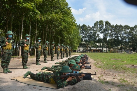 Tổ chức huấn luyện chặt chẽ, đúng nội dung, thời gian