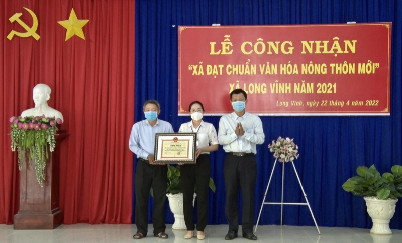 Châu Thành: Công nhận xã Long Vĩnh đạt chuẩn xã văn hoá nông thôn mới