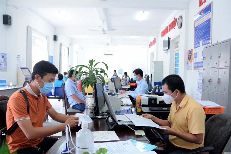 Đơn giản hoá, công khai, minh bạch thủ tục hành chính