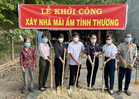 Tổ chức chuỗi hoạt động chào mừng kỷ niệm 47 năm Ngày giải phóng miền Nam, thống nhất đất nước