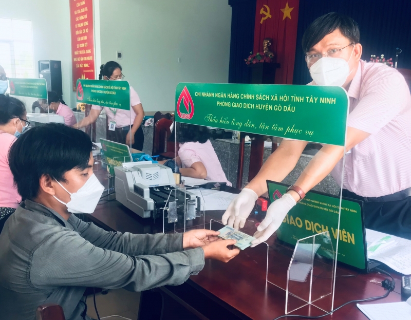 Xã Phước Thạnh: Vận động gửi tiết kiệm chung tay vì người nghèo được 1,4 tỷ đồng