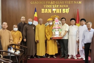 Uỷ ban MTTQ Việt Nam tỉnh: Chúc mừng Đại lễ Phật đản 2022 (Phật lịch 2566)