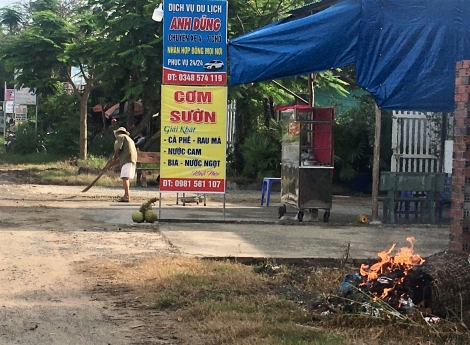 Cần bỏ thói quen đốt rác trong khu vực dân cư, nơi công cộng