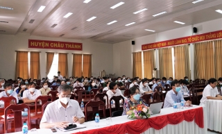 ĐBQH Hoàng Thị Thanh Thuý tiếp xúc cử tri huyện Châu Thành