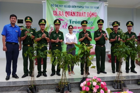 Biên phòng Tây Ninh: Phát động trồng cây “Đời đời nhớ ơn Bác Hồ”