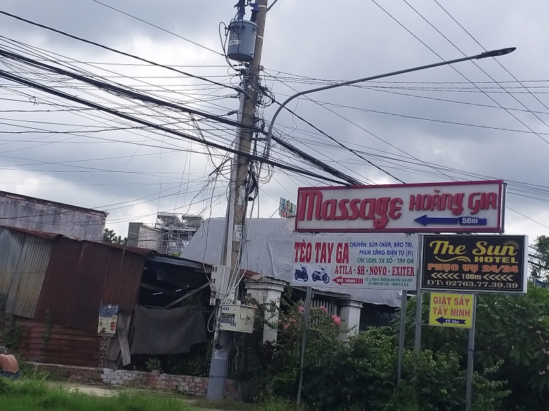 Phát hiện cơ sở massage có tiếp viên thực hiện hành vi kích dục cho khách