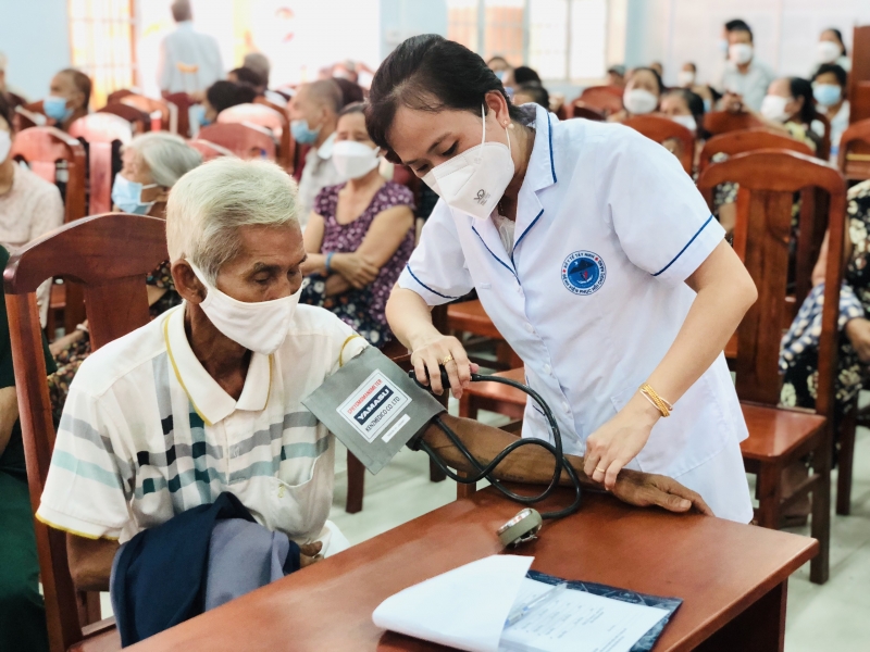 Ngày hội Thầy thuốc trẻ làm theo lời Bác - tình nguyện vì sức khoẻ cộng đồng năm 2022