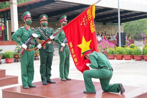 Sư đoàn 5 tuyên thệ chiến sĩ mới năm 2022