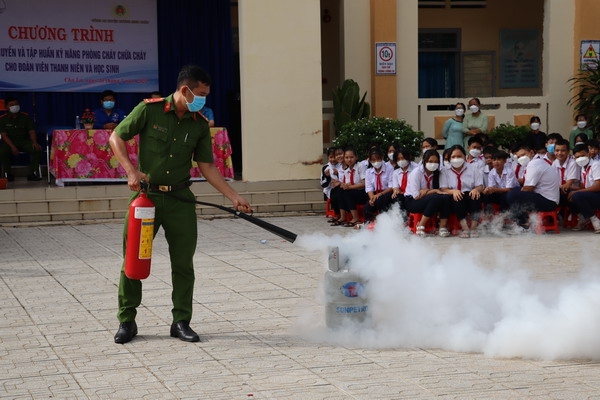 Điểm tin địa phương