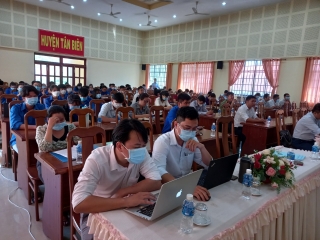 Tân Biên: Tập huấn nâng cao nhận thức về chuyển đổi số và sử dụng mạng xã hội an toàn