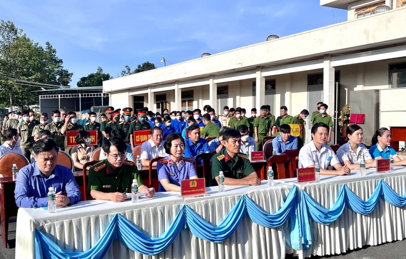 Mít tinh hưởng ứng Tháng hành động phòng, chống ma túy