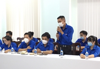 Lãnh đạo UBND huyện Gò Dầu đối thoại với thanh niên năm 2022