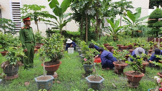 Những người thầy dẫn lối hoàn lương