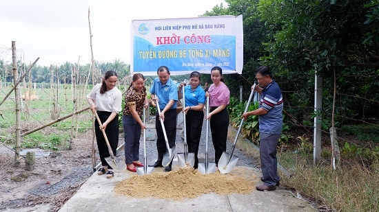 Điểm tin địa phương