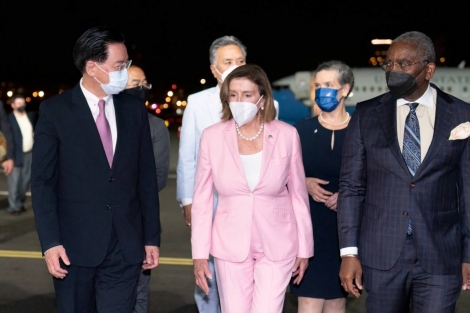Trung Quốc triệu Đại sứ Mỹ phản đối chuyến thăm Đài Loan của bà Pelosi