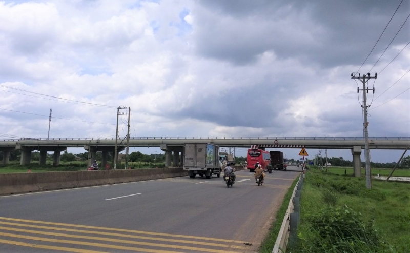 Đường Hồ Chí Minh đoạn Chơn Thành - Đức Hoà sẽ được tiếp tục đầu tư xây dựng