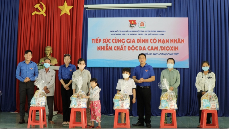 Điểm tin địa phương