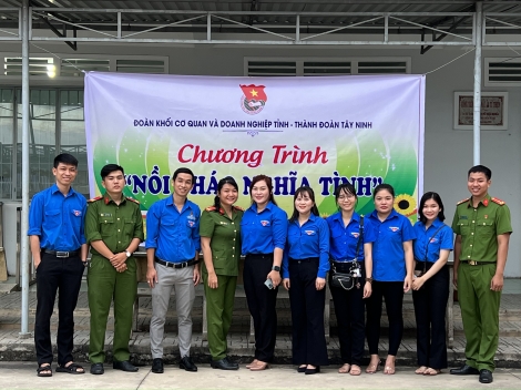 San sẻ tình thương với bệnh nhân nghèo