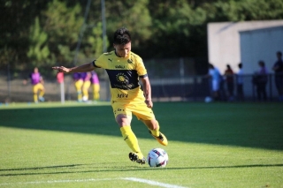 Quang Hải không thể giúp Pau FC thoát trận thua thảm